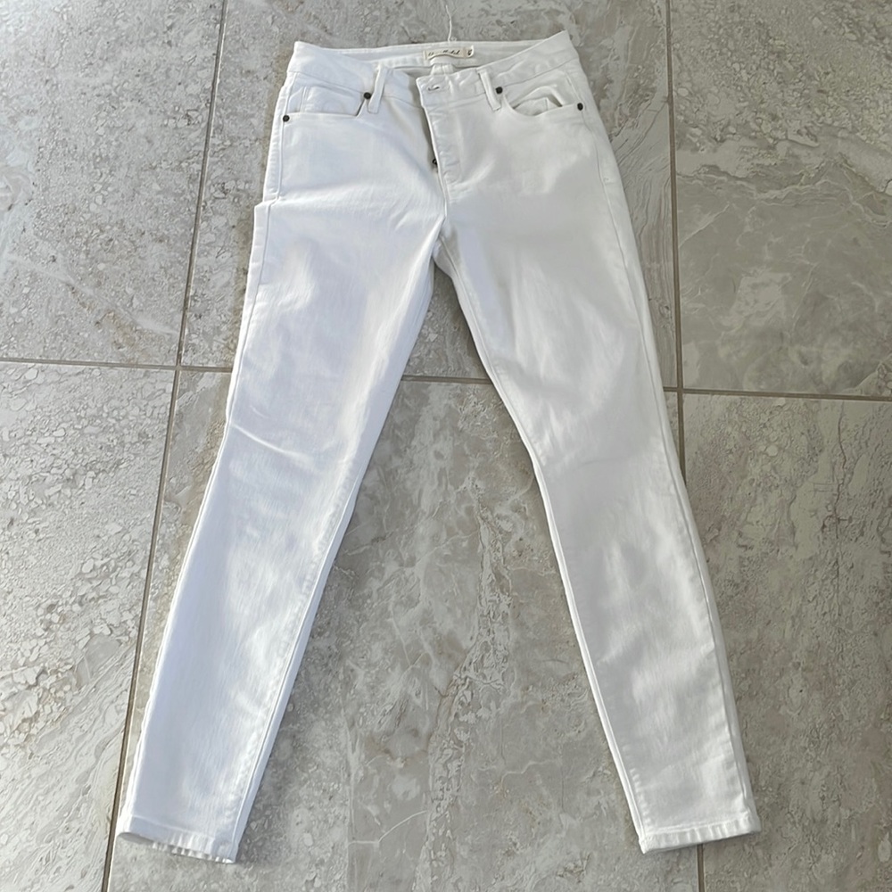 Unpublished skinny jeans
